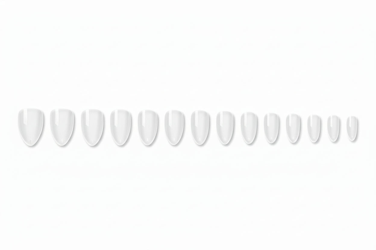 Nail tips in various sizes