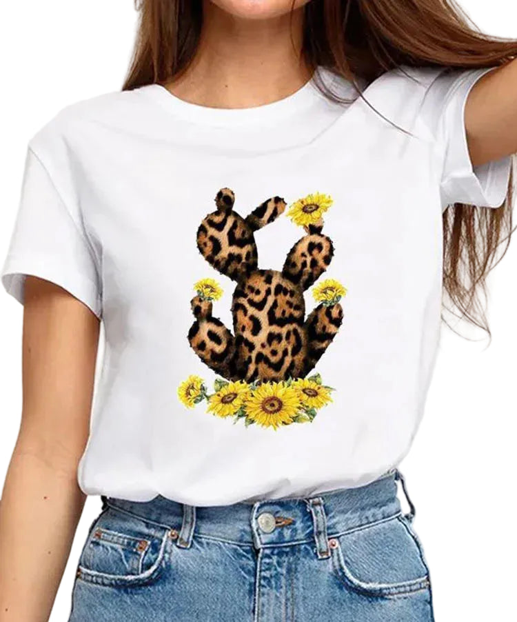 Fashionable T-Shirt with 3D Print Short Sleeve Casual Basic Top